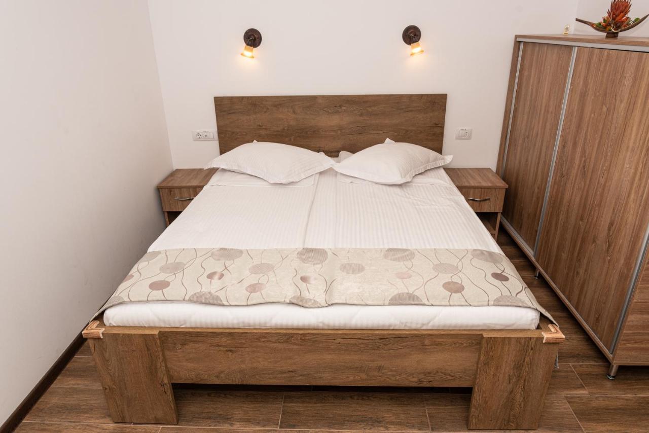 K'Raman Hotell Râmnicu Vâlcea Exteriör bild